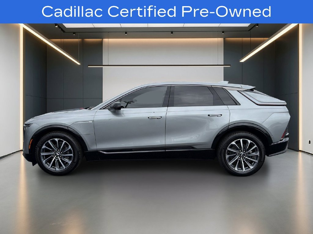 Certified 2024 Cadillac Lyriq Sport RWD image 2