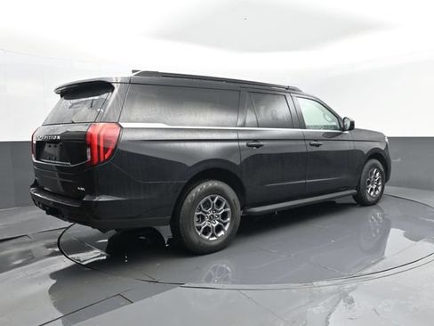 Used 2025 Ford Expedition Max Active AWD/4WD image 26