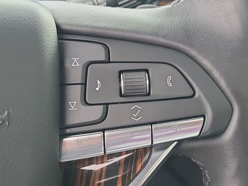 Used 2024 Cadillac Escalade ESV Premium Luxury w/ Performance Package AWD/4WD image 26