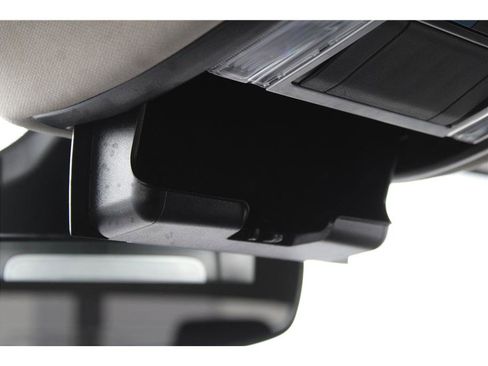 Used 2024 RAM 5500 Laramie image 34