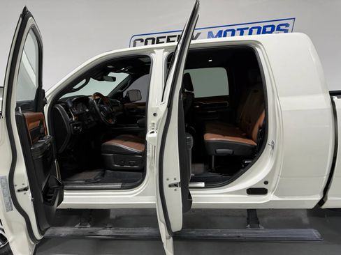 Used 2020 RAM 2500 Limited AWD/4WD image 14