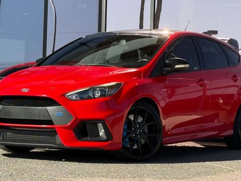 Used 2018 Ford Focus RS image 2