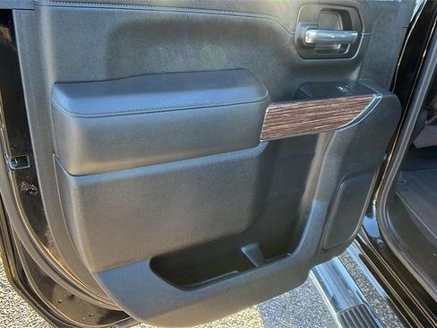 Certified 2020 Chevrolet Silverado 2500 High Country w/ Z71 Off-Road Package image 19