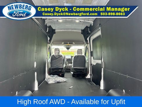 New 2026 Ford Transit 250 148 High Roof AWD image 10