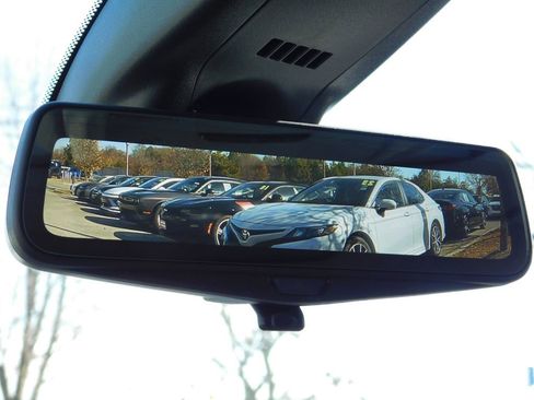 Used 2020 Buick Enclave Avenir w/ Avenir Technology Package image 27