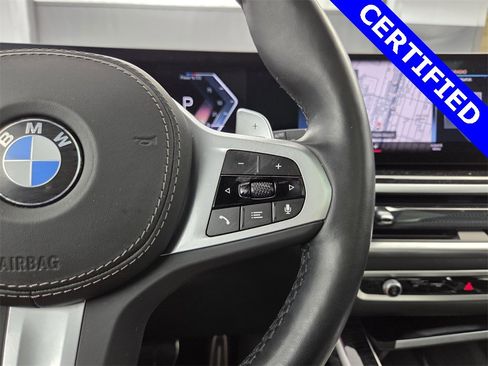 Used 2023 BMW X7 xDrive40i w/ M Sport Package image 33