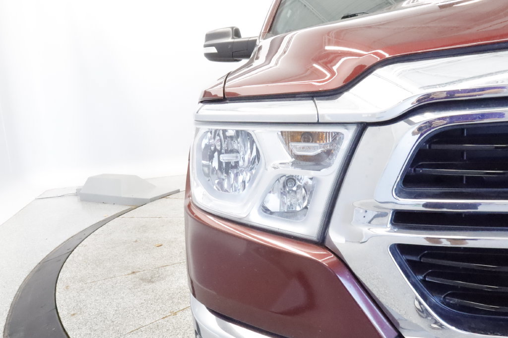 Used 2019 RAM 1500 Big Horn AWD/4WD image 12
