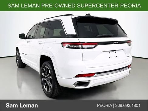 Used 2023 Jeep Grand Cherokee Overland image 5