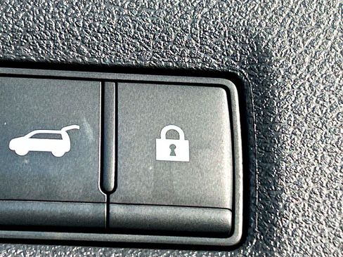 Used 2023 INFINITI QX50 Sport FWD image 14