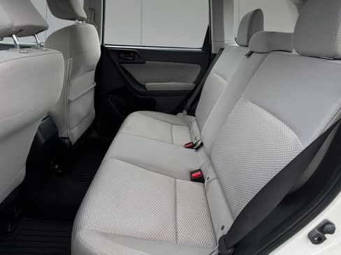 Used 2017 Subaru Forester 2.5i w/ Popular Package #1A AWD/4WD image 10