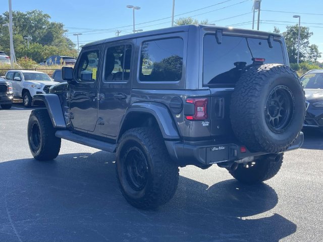 Used 2018 Jeep Wrangler Unlimited Sahara AWD/4WD image 5