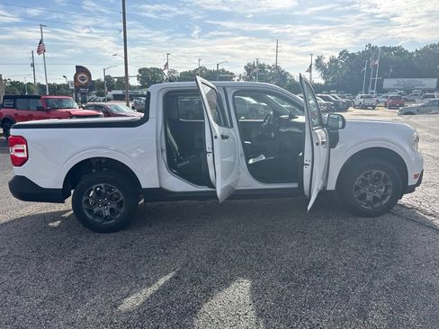 Used 2022 Ford Maverick XLT FWD image 8