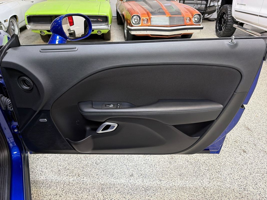 Used 2022 Dodge Challenger R/T Scat Pack w/ Scat Pack Stripe RWD image 35