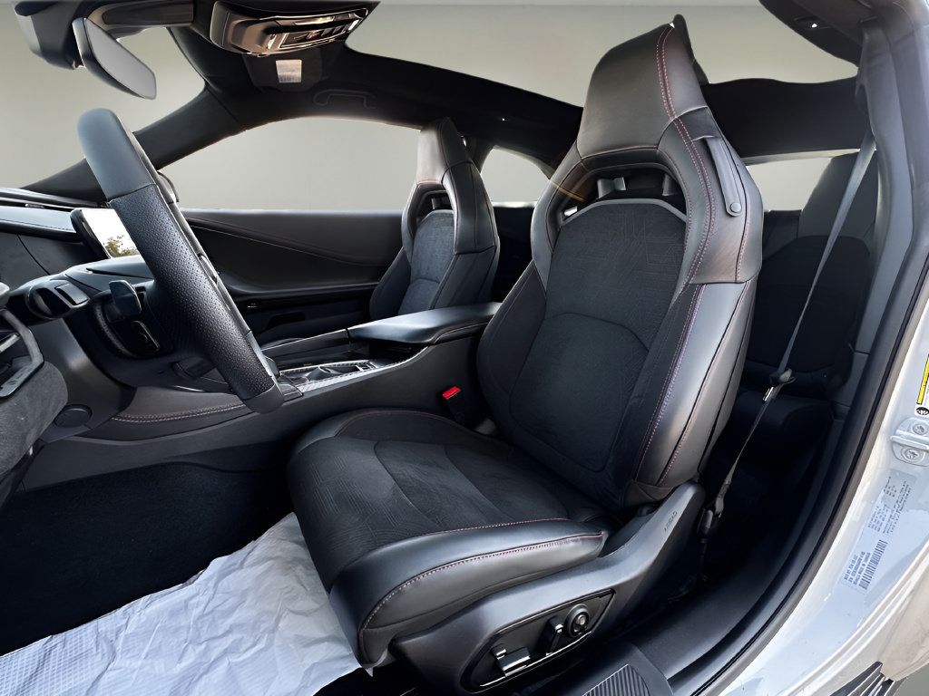 Used 2025 Dodge Charger Daytona Scat Pack w/ Plus Group AWD/4WD image 6