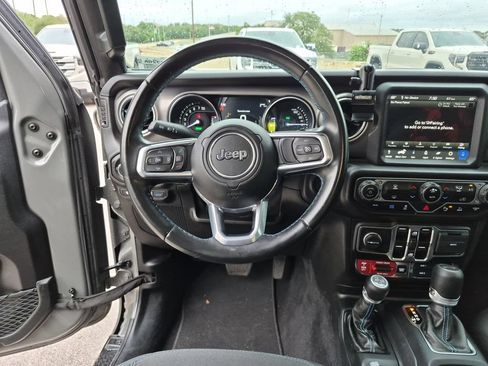 Used 2021 Jeep Wrangler Unlimited Rubicon 4xe w/ Safety Group AWD/4WD image 33