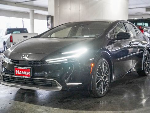 New 2026 Toyota Prius XLE image 3