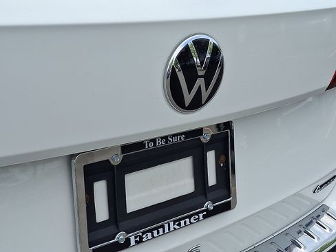 Used 2023 Volkswagen Taos SE AWD/4WD image 30