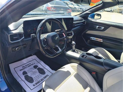 Used 2024 Ford Mustang Premium RWD image 3
