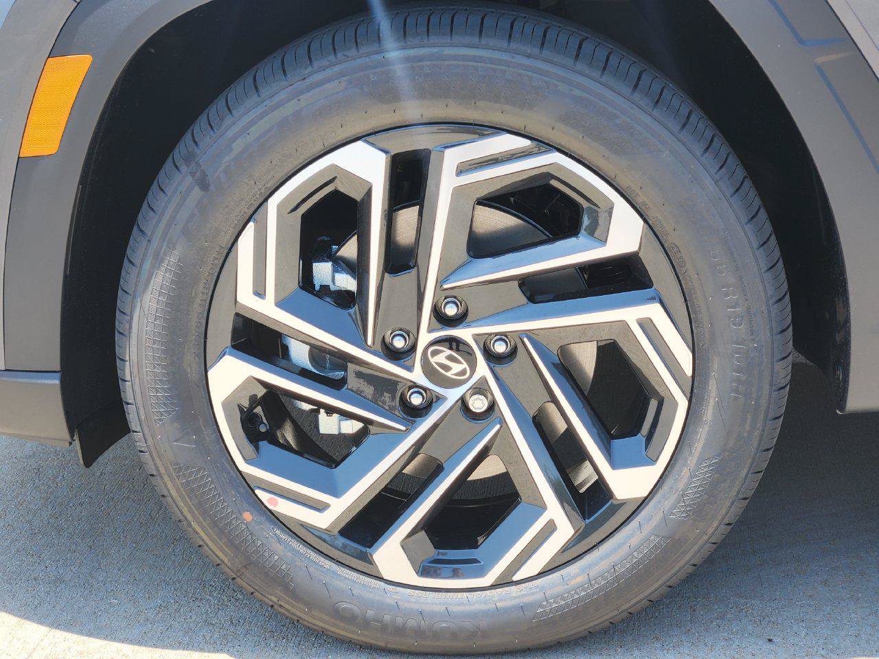 New 2026 Hyundai Tucson SEL Plus FWD image 7