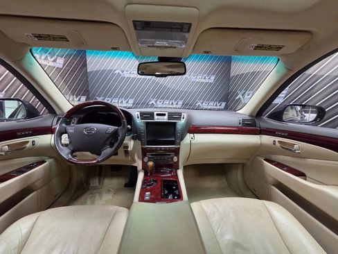 Used 2010 Lexus LS 460 image 20