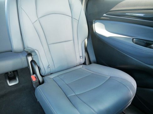 Used 2023 Buick Enclave Essence w/ Experience Buick Package AWD/4WD image 14