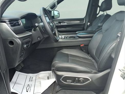 Used 2022 Jeep Wagoneer Series II RWD image 19
