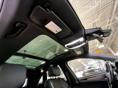 Used 2021 Porsche Macan S image 14