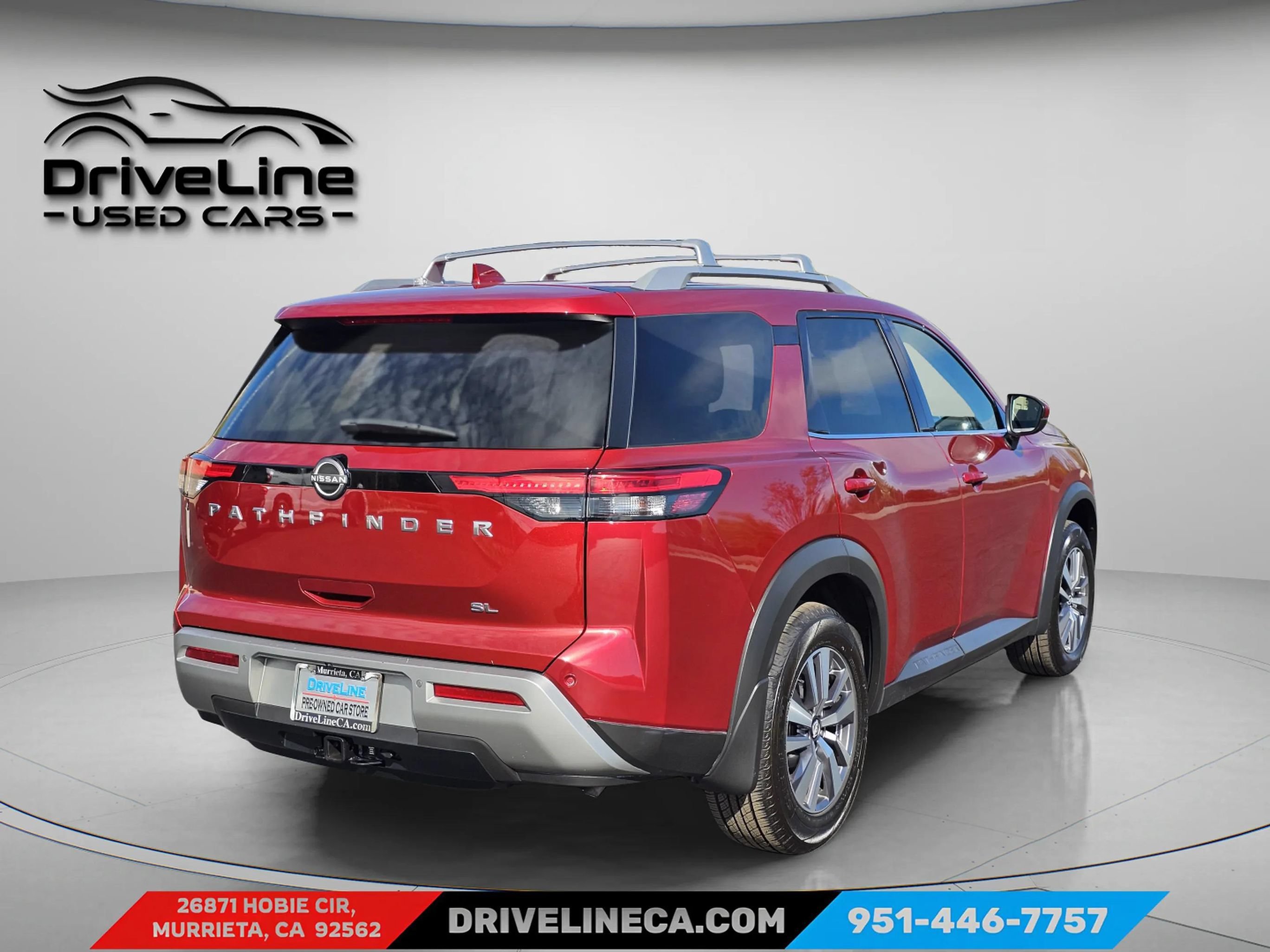 Used 2022 Nissan Pathfinder SL FWD image 6