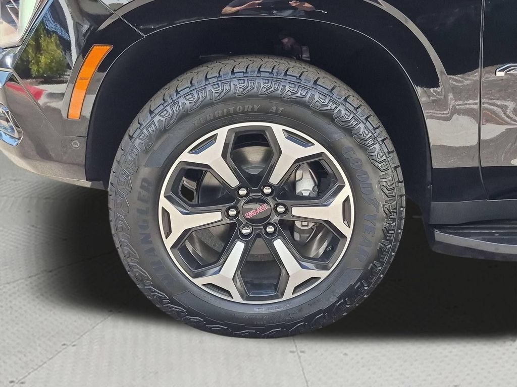 New 2026 GMC Yukon XL AT4 AWD/4WD image 33