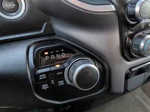 Used 2022 RAM 1500 Big Horn AWD/4WD image 30