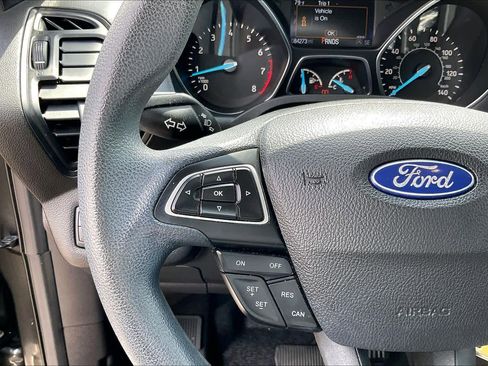 Used 2018 Ford Escape SE image 22
