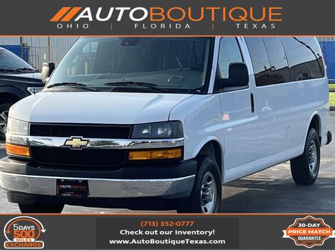 Used 2024 Chevrolet Express 3500 LT w/ LT Preferred Equipment Group RWD image 1
