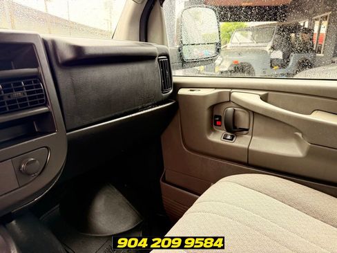 Used 2014 Chevrolet Express 1500 LS RWD image 19