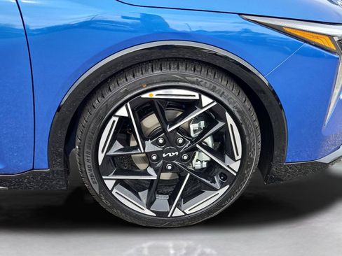 New 2025 Kia K4 GT-Line image 6