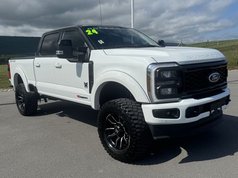 Used 2024 Ford F250 Lariat w/ Lariat Ultimate Package AWD/4WD image 1