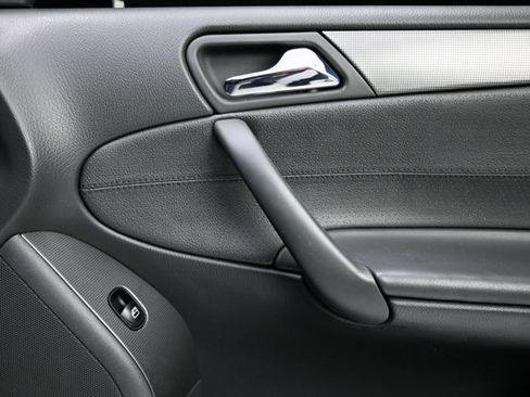 Used 2003 Mercedes-Benz C 230 Sedan image 49