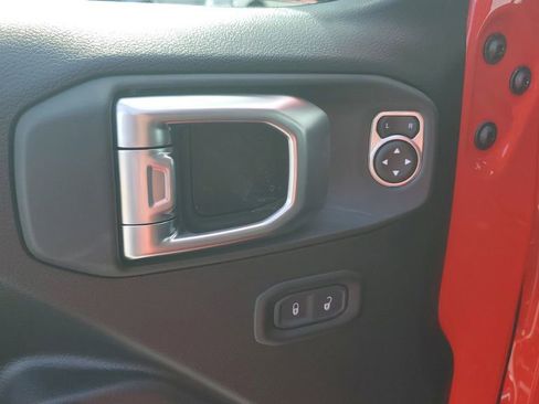 New 2026 Jeep Wrangler Unlimited Rubicon image 22