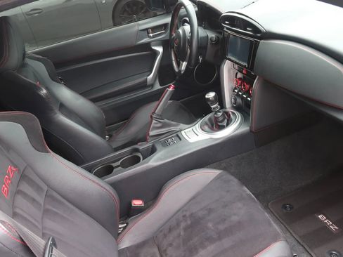 Used 2017 Subaru BRZ Limited w/ Performance Package RWD image 22