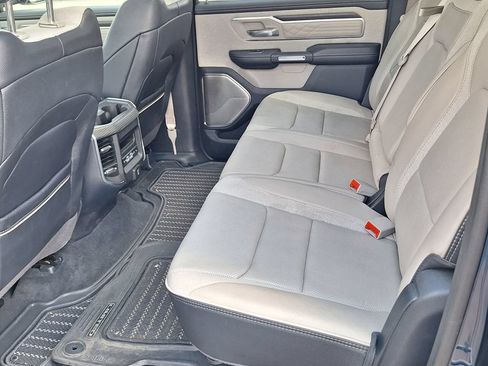Used 2024 RAM 1500 Limited AWD/4WD image 12