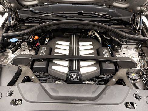 Used 2020 Rolls-Royce Cullinan image 42