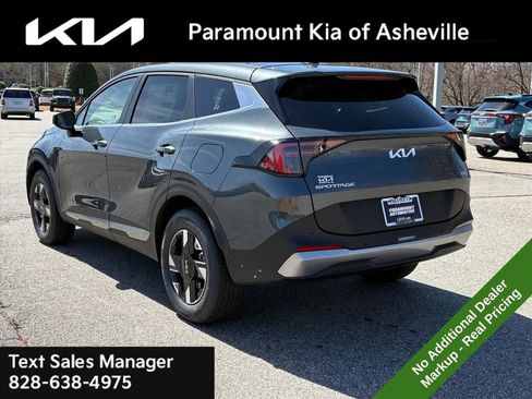 New 2026 Kia Sportage LX image 4