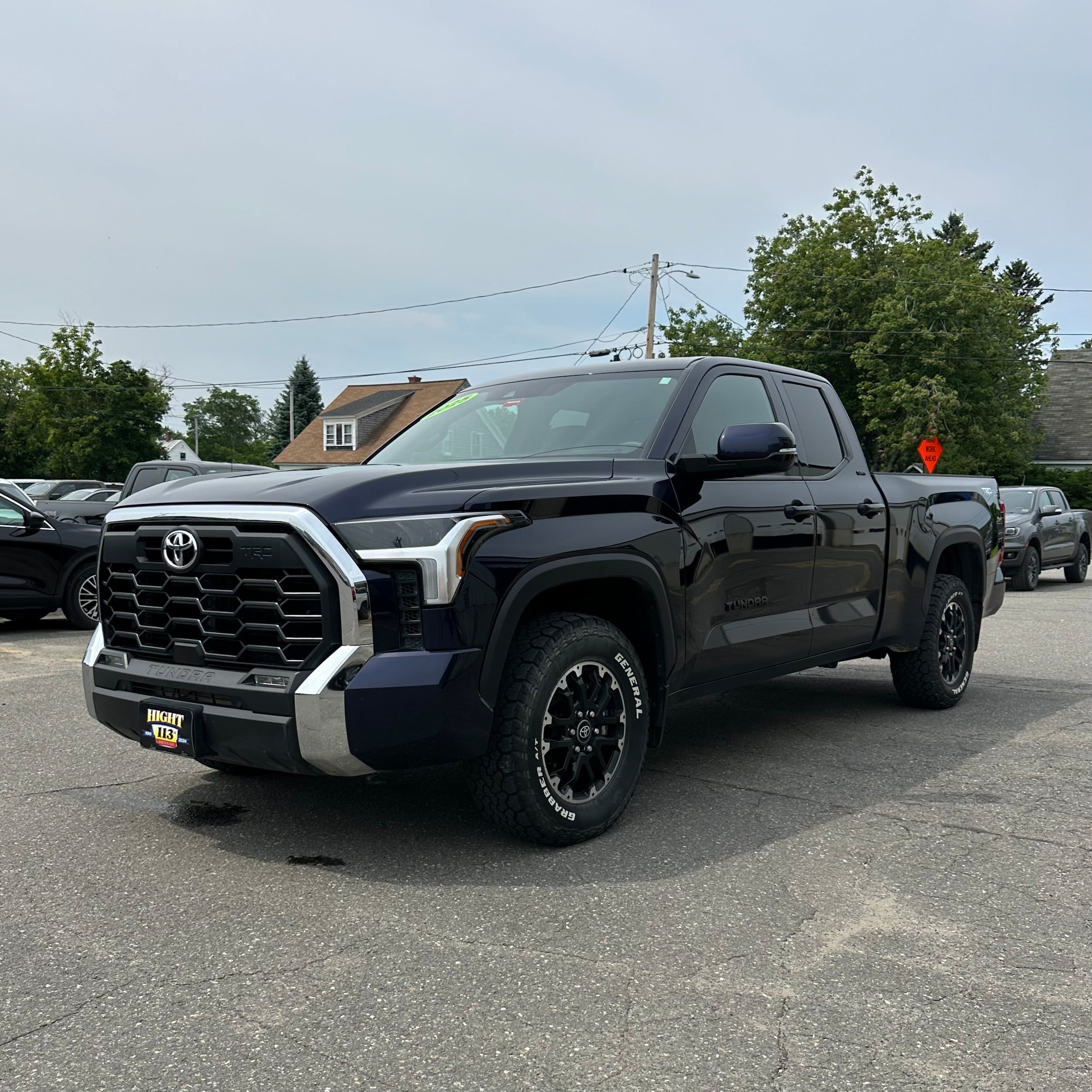 Used 2025 Toyota Tundra SR5 w/ TRD Off-Road Package AWD/4WD image 7
