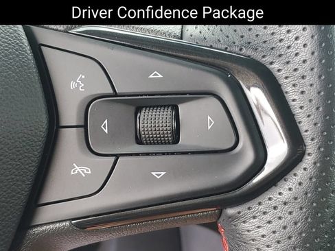 Certified 2023 Chevrolet TrailBlazer RS w/ Convenience Package FWD image 13