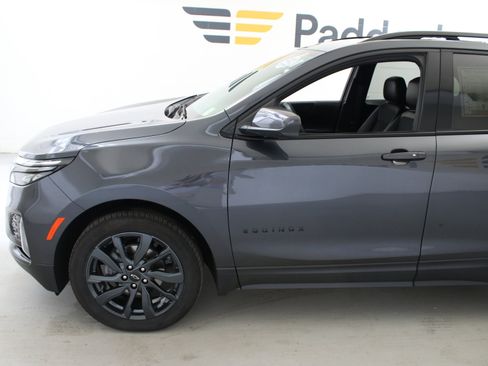 Used 2023 Chevrolet Equinox RS FWD image 4