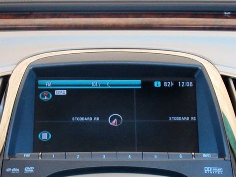 Used 2011 Buick LaCrosse CXS FWD image 24