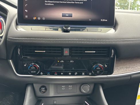 New 2026 Nissan Rogue Platinum w/ Platinum Premium Package image 22