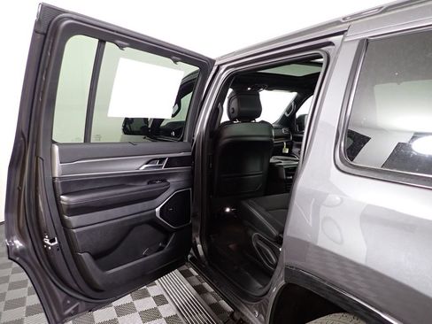 New 2026 Jeep Grand Wagoneer Limited AWD/4WD image 38