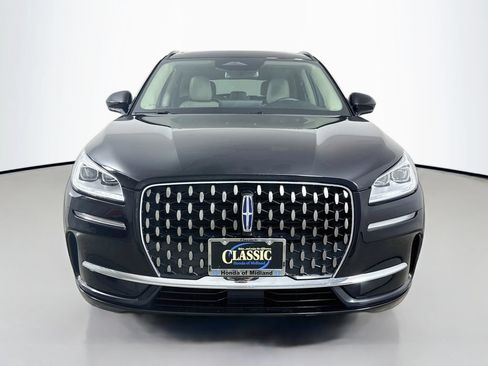 Used 2025 Lincoln Corsair Grand Touring w/ Towing Package AWD/4WD image 2
