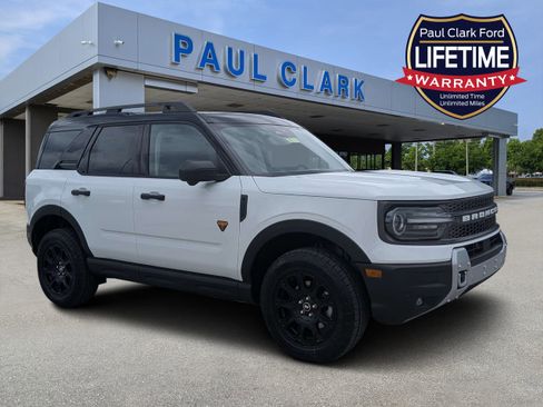 New 2026 Ford Bronco Sport Badlands AWD/4WD image 1