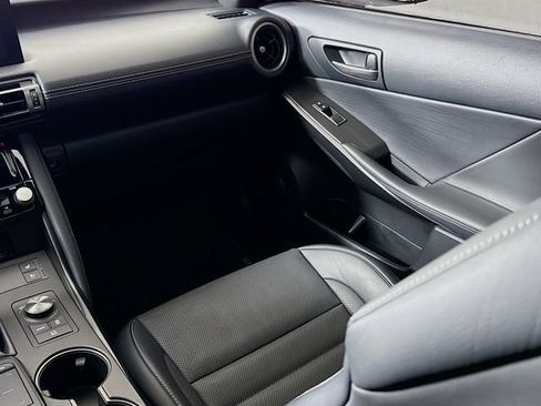 Used 2021 Lexus IS 350 F Sport image 26